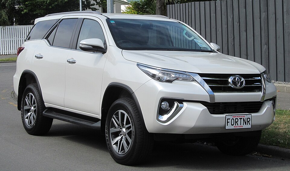 Toyota Fortuner VIP